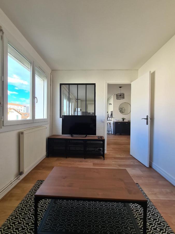 Apartamento T2 rénové avec parking gratuit sur place Valence  Exterior foto